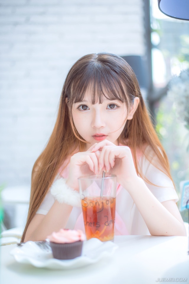 一个人经过不同程度的锻炼，就获得不同程度的修养不同程度的效益。好比香料，捣得愈碎，磨得愈细，香得愈浓烈。